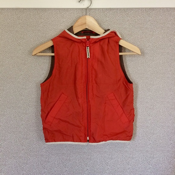 XS GAP Hooded Vest - Picture 1 of 7